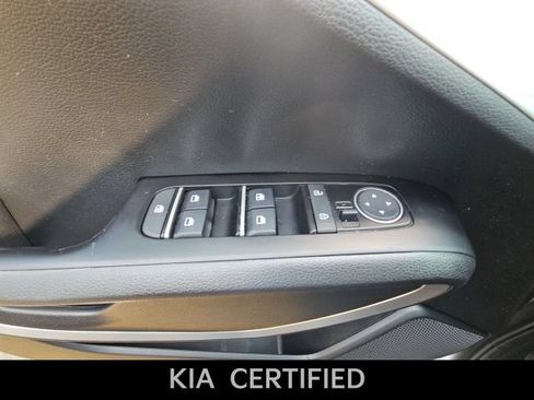 Used 2024 Kia Soul S FWD image 26