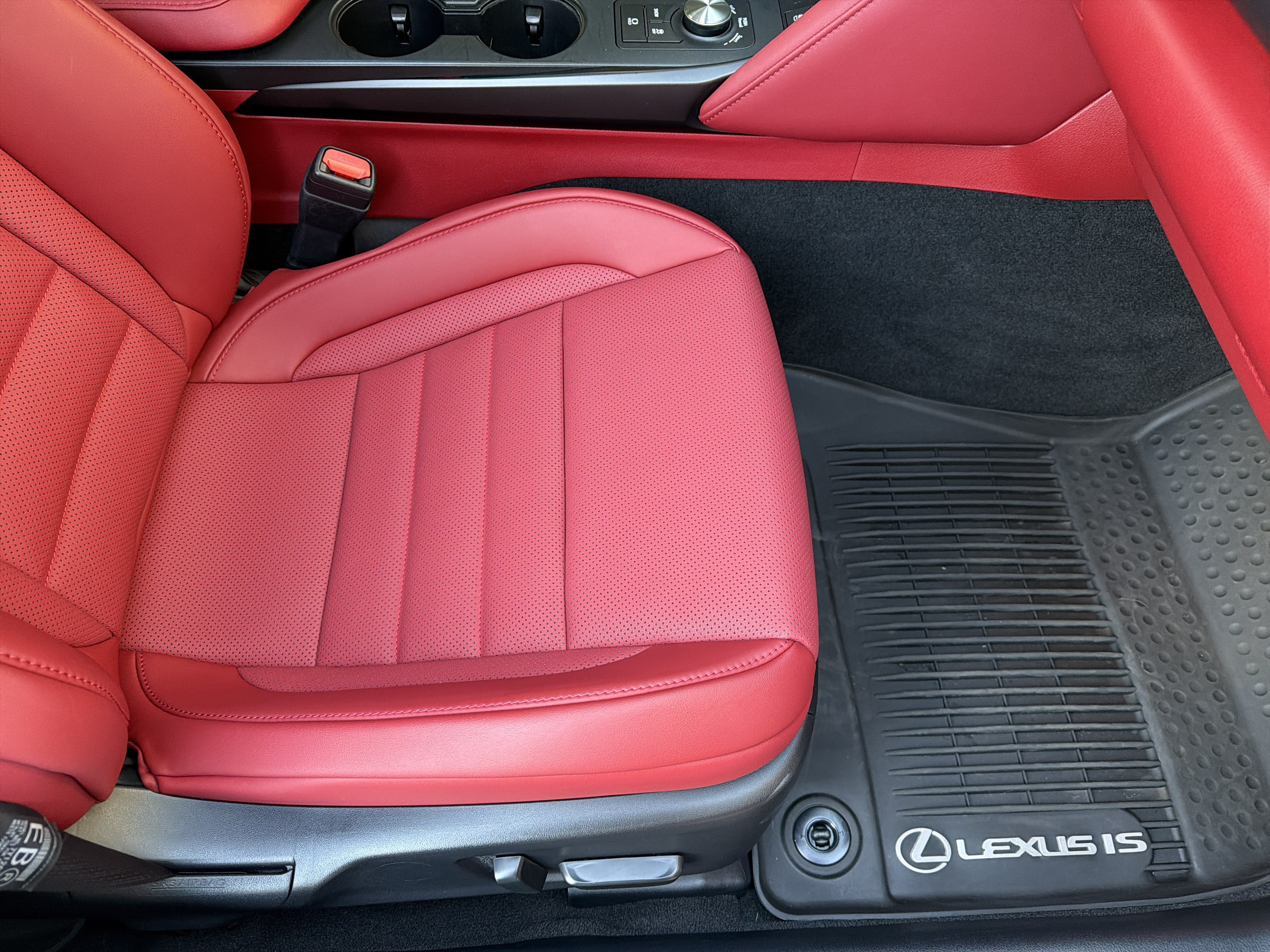 Certified 2024 Lexus IS 350 F Sport w/ Navigation Package RWD image 43