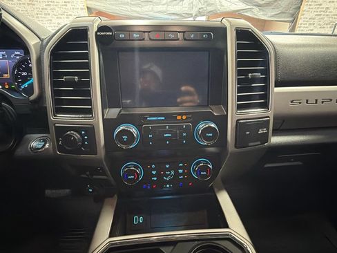 Used 2020 Ford F250 Lariat AWD/4WD image 19