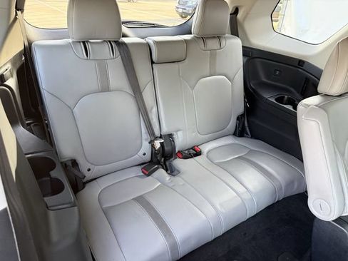 Used 2024 Honda Pilot EX-L image 28