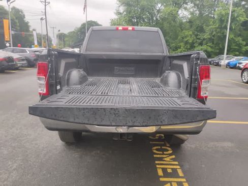 Certified 2024 RAM 2500 Big Horn AWD/4WD image 8