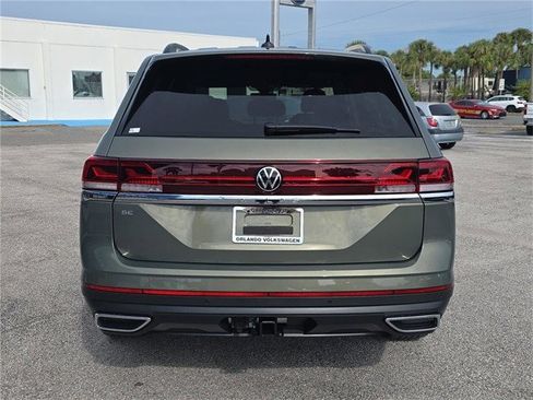 New 2026 Volkswagen Atlas SE image 4