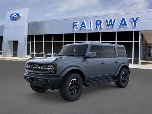New 2025 Ford Bronco Outer Banks image 1