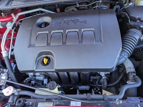 Used 2018 Toyota Corolla SE image 22