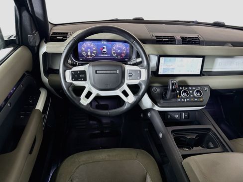 Used 2020 Land Rover Defender 110 SE AWD/4WD image 17