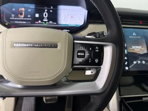 Used 2025 Land Rover Range Rover Autobiography AWD/4WD image 19