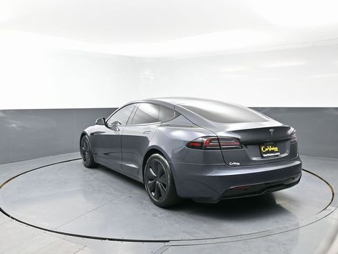 Used 2022 Tesla Model S image 6