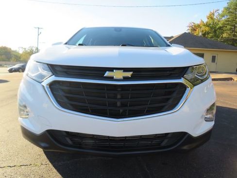 Used 2020 Chevrolet Equinox LT w/ LPO, Floor Liner Package image 11