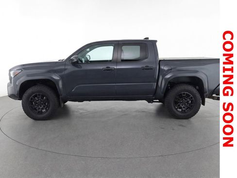 Used 2024 Toyota Tacoma SR image 8