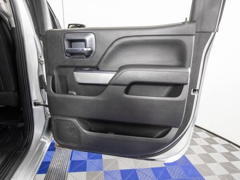 Used 2017 Chevrolet Silverado 1500 LTZ Z71 w/ Redline Edition AWD/4WD image 14