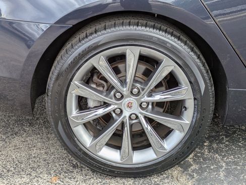 Used 2014 Cadillac XTS image 11