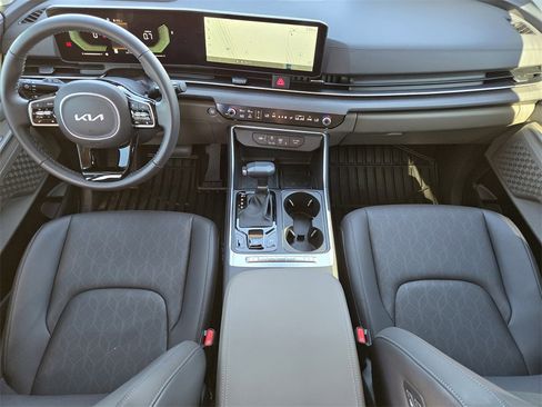 New 2026 Kia Carnival EX image 20