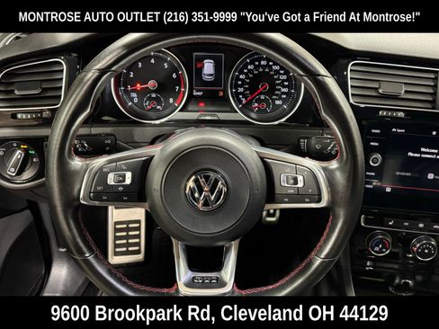 Used 2020 Volkswagen GTI SE image 17