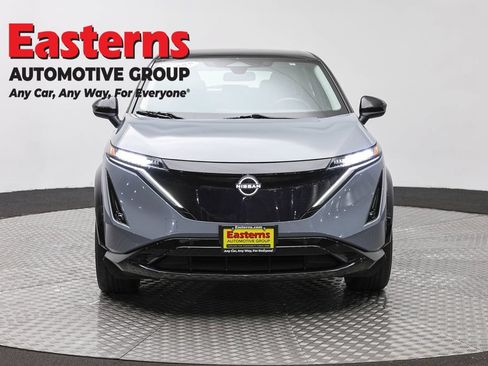 Used 2023 Nissan Ariya FWD image 2