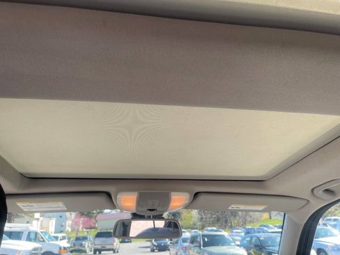 Used 2014 Mercedes-Benz GLK 350 4MATIC image 23