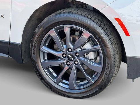 Used 2023 Chevrolet Equinox RS FWD image 13