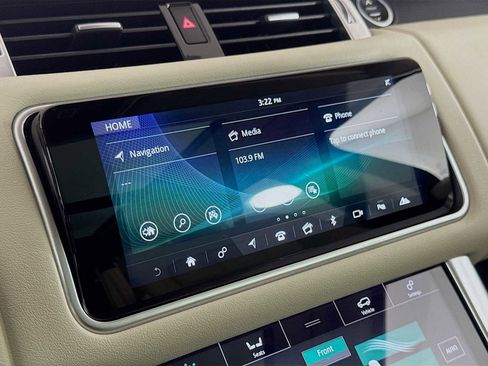 Used 2020 Land Rover Range Rover Sport HSE image 15