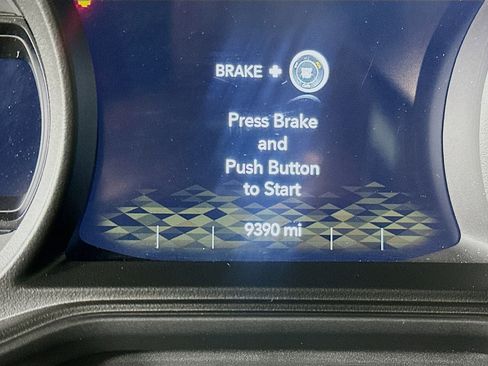 Used 2025 Jeep Wrangler Sahara image 18