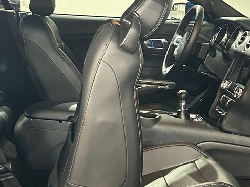 Used 2019 Ford Mustang GT Premium RWD image 60