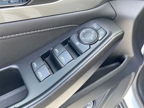 Used 2023 Chevrolet Traverse LT w/ LPO, Floor Liner Package image 16