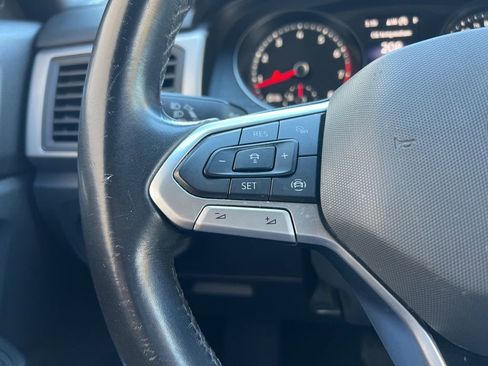 Used 2020 Volkswagen Atlas Cross Sport SE w/ Towing Package image 30