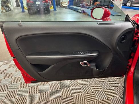 Used 2019 Dodge Challenger SXT RWD image 19
