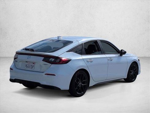 Used 2023 Honda Civic Sport image 5