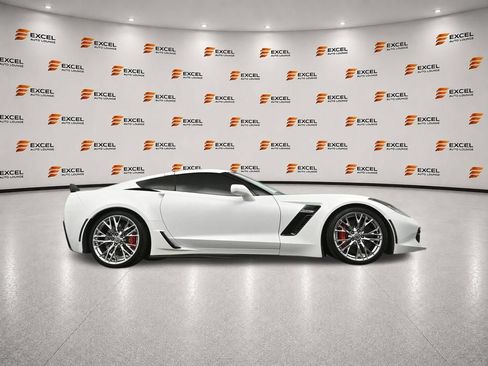 Used 2016 Chevrolet Corvette Z06 w/ 2LZ Preferred Equipment Group RWD image 40