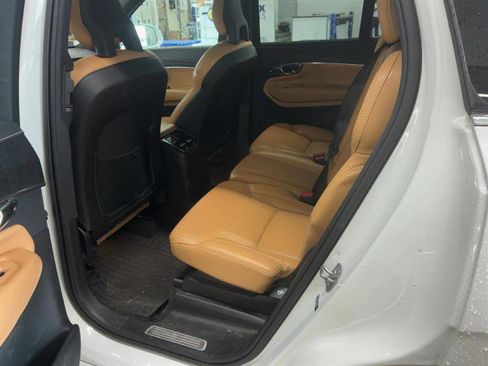 Used 2021 Volvo XC90 T8 Inscription AWD/4WD image 6