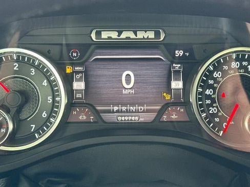 Used 2024 RAM 1500 Laramie RWD image 35