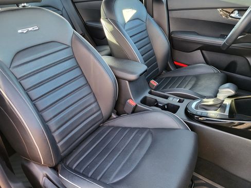 Used 2023 Kia Forte GT-Line w/ GT-Line Premium Package image 15