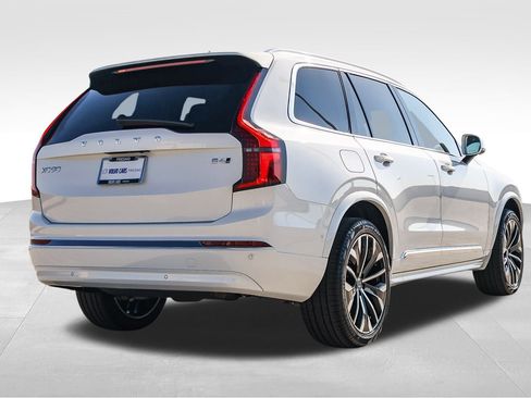 New 2026 Volvo XC90 B6 Ultra w/ Protection Package image 5