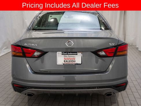 Used 2019 Nissan Altima 2.5 SV FWD image 4