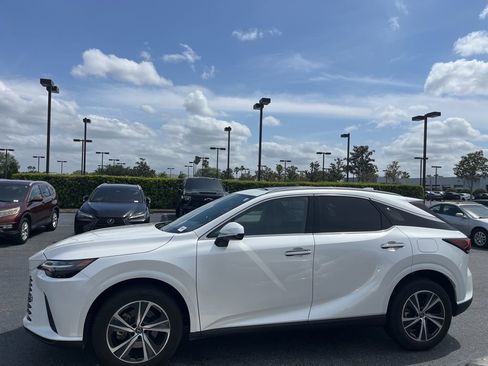Used 2023 Lexus RX 350 Premium w/ Cold Area Package image 2