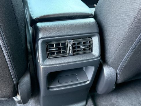 Used 2024 Honda CR-V LX image 29