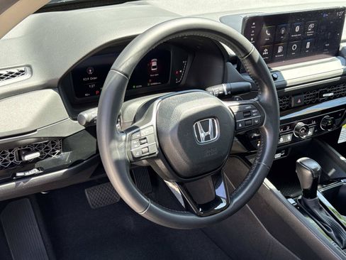 Used 2024 Honda Accord EX-L image 4