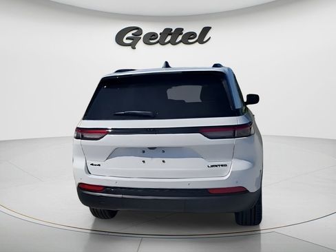 New 2025 Jeep Grand Cherokee Limited w/ Black Appearance Package AWD/4WD image 7
