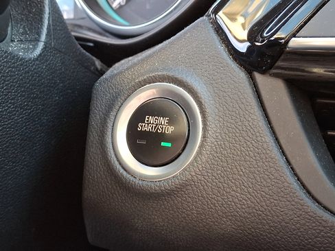 Used 2017 Buick Envision Essence w/ LPO, Cargo Package image 24