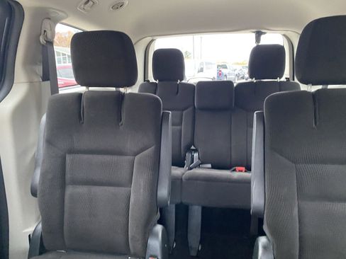 Used 2017 Dodge Grand Caravan SE w/ Power Window Group image 20