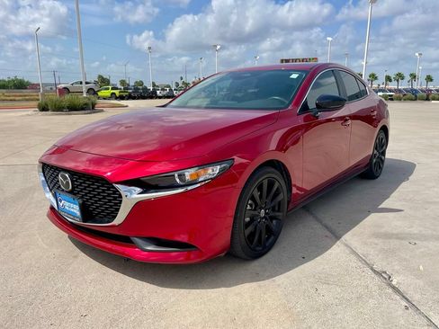 Used 2024 MAZDA MAZDA3 s FWD image 3
