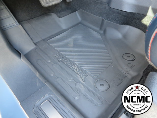 Used 2024 Ford Bronco Raptor w/ Interior Carbon Fiber Pack 6 AWD/4WD image 35