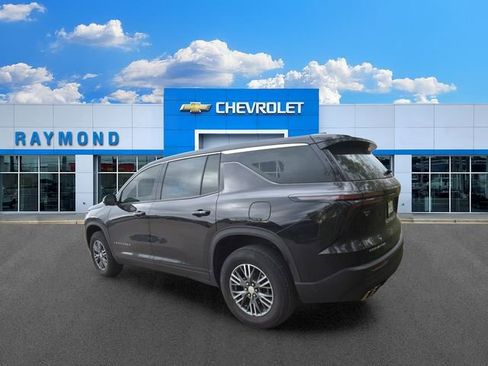 Used 2024 Chevrolet Traverse LS w/ LPO, Floor Liner Package FWD image 5