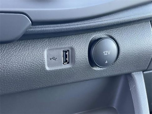 New 2025 Ford Transit 250 Low Roof image 14