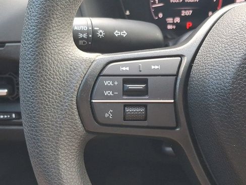 Used 2024 Honda Accord EX image 21