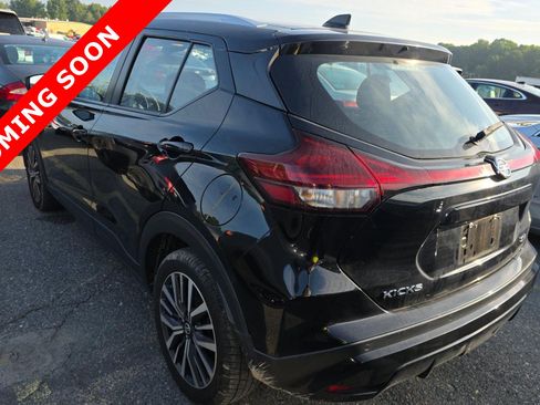 Used 2021 Nissan Kicks SV FWD image 5