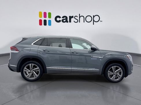 Used 2024 Volkswagen Atlas Cross Sport SEL R-Line image 6