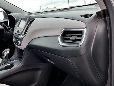 Used 2022 Chevrolet Equinox LT AWD/4WD image 14