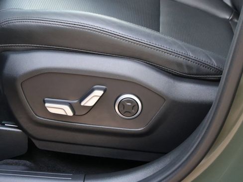 Used 2024 Hyundai Santa Fe Limited image 26