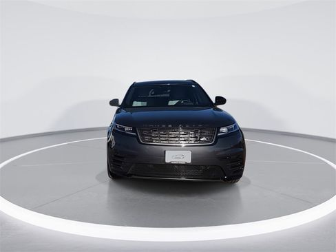 Used 2026 Land Rover Range Rover Velar Dynamic SE image 3