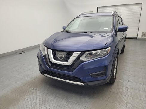 Used 2017 Nissan Rogue SV image 15